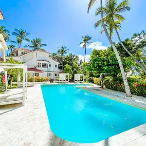 5* Hotel Caribbean Paradise Wifi Bavaro Club &